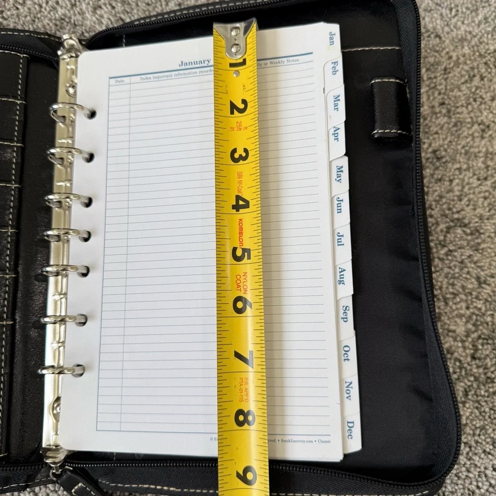 Franklin Covey Black Zip Around Leather 7 Ring Compact Planner 5.5 X 8.5 Inches - Picture 13 of 14